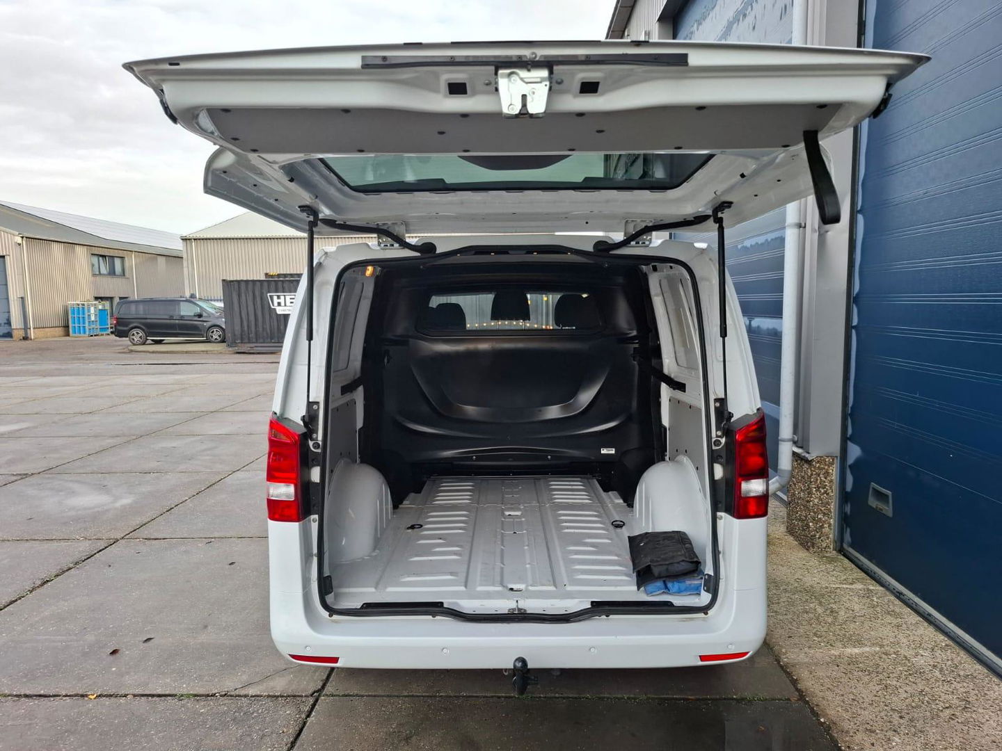Mercedes-Benz Vito 114 CDI Lang DC Comfort DUBBEL CABINE / NAVI / CAMERA / APPLE CARPLAY / TREKHAAK