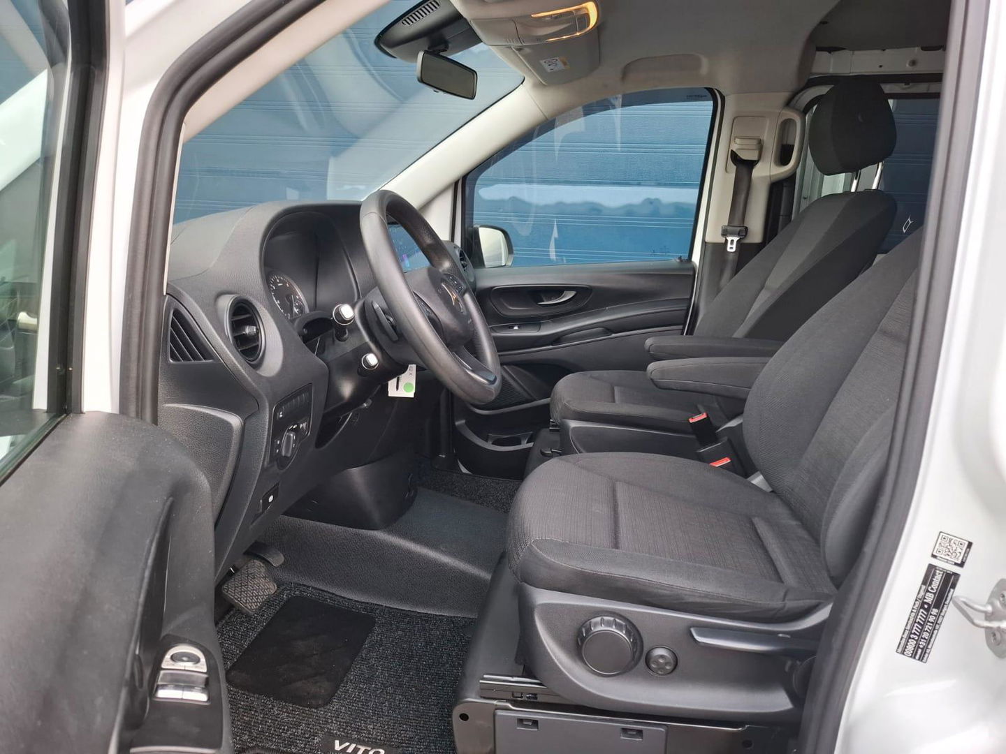 Mercedes-Benz Vito 114 CDI Lang DC Comfort DUBBEL CABINE / NAVI / CAMERA / APPLE CARPLAY / TREKHAAK