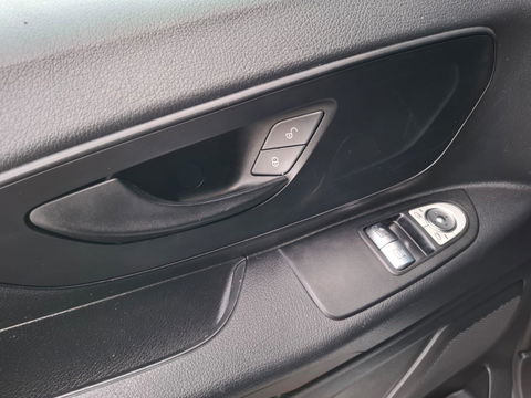 Mercedes-Benz Vito 114 CDI Lang DC Comfort DUBBEL CABINE / NAVI / CAMERA / APPLE CARPLAY / TREKHAAK