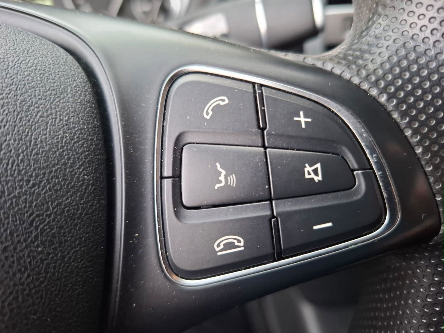 Mercedes-Benz Vito 114 CDI Lang DC Comfort DUBBEL CABINE / NAVI / CAMERA / APPLE CARPLAY / TREKHAAK
