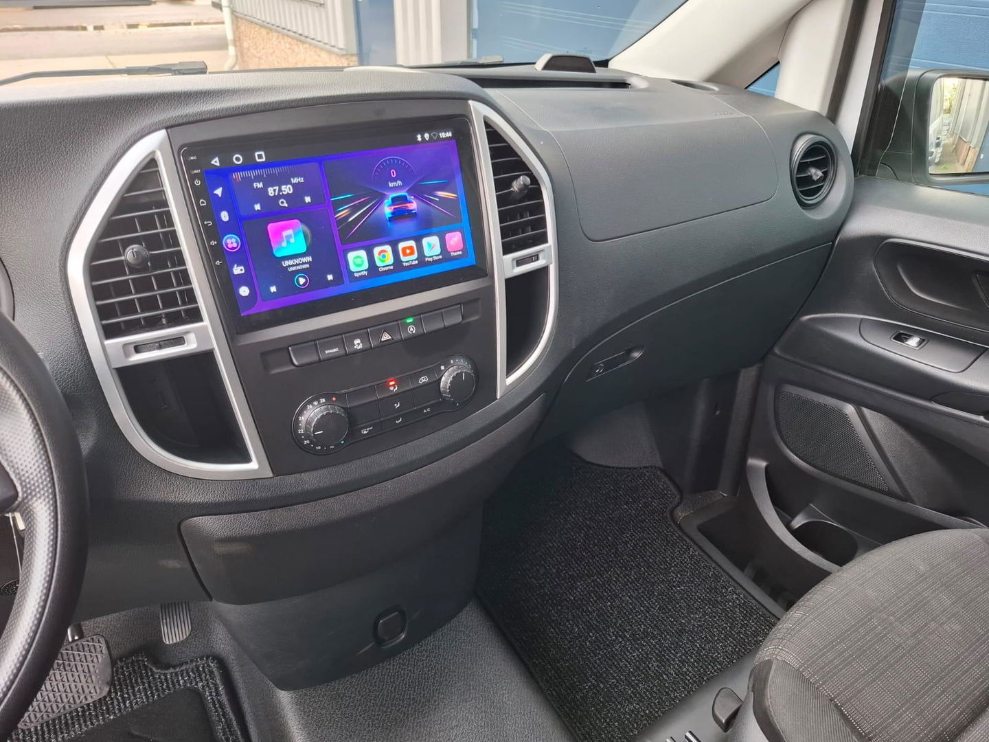 Mercedes-Benz Vito 114 CDI Lang DC Comfort DUBBEL CABINE / NAVI / CAMERA / APPLE CARPLAY / TREKHAAK