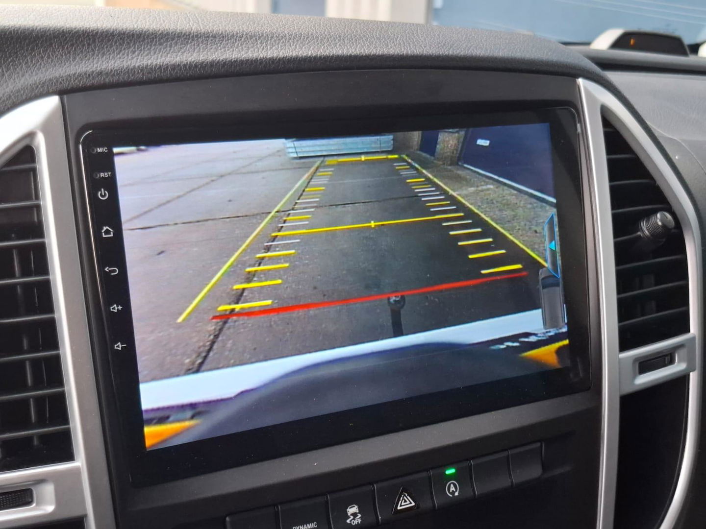 Mercedes-Benz Vito 114 CDI Lang DC Comfort DUBBEL CABINE / NAVI / CAMERA / APPLE CARPLAY / TREKHAAK