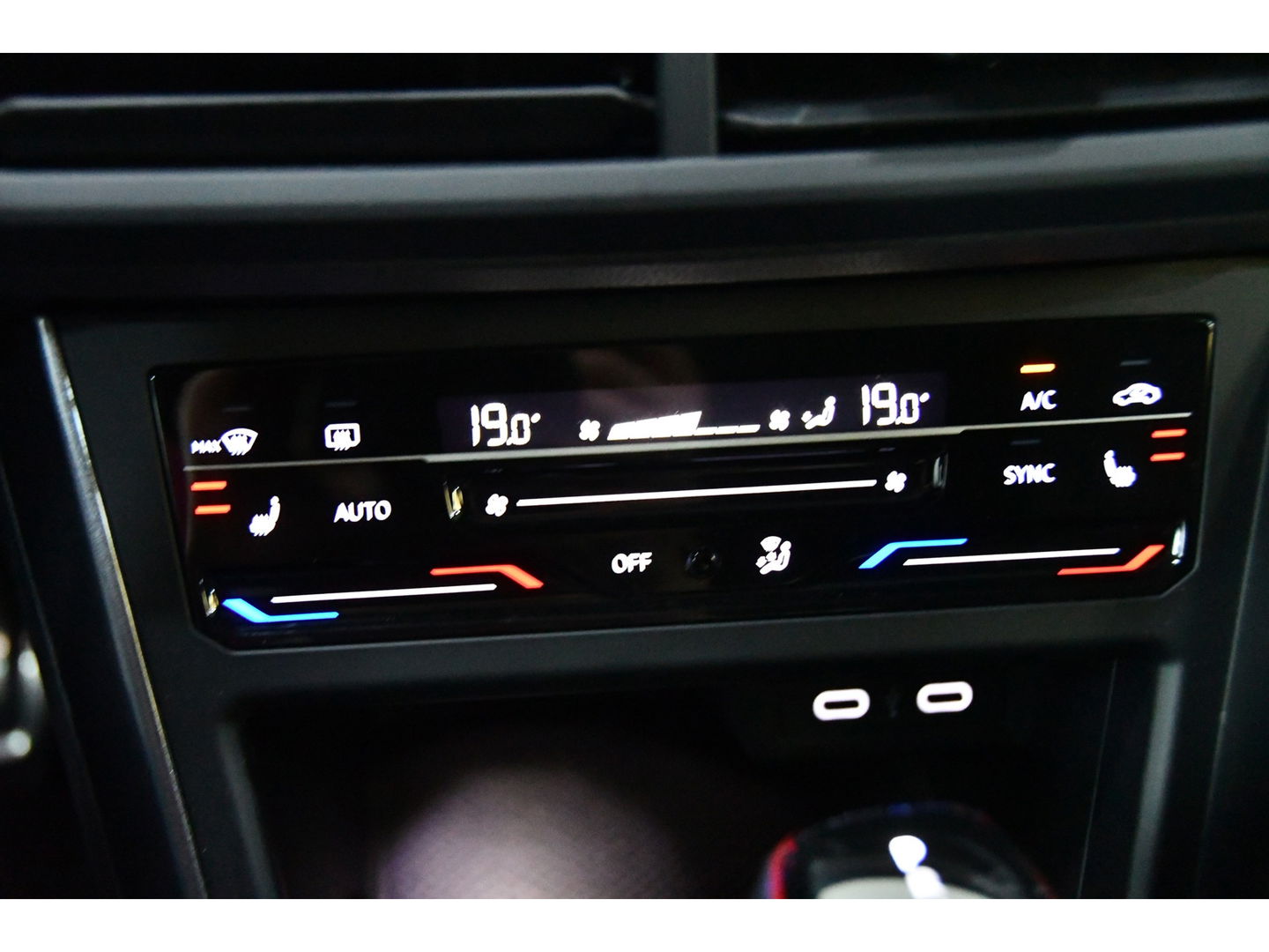 Volkswagen Polo 2.0 TSI GTI PANO IQ light Lane assist ACC