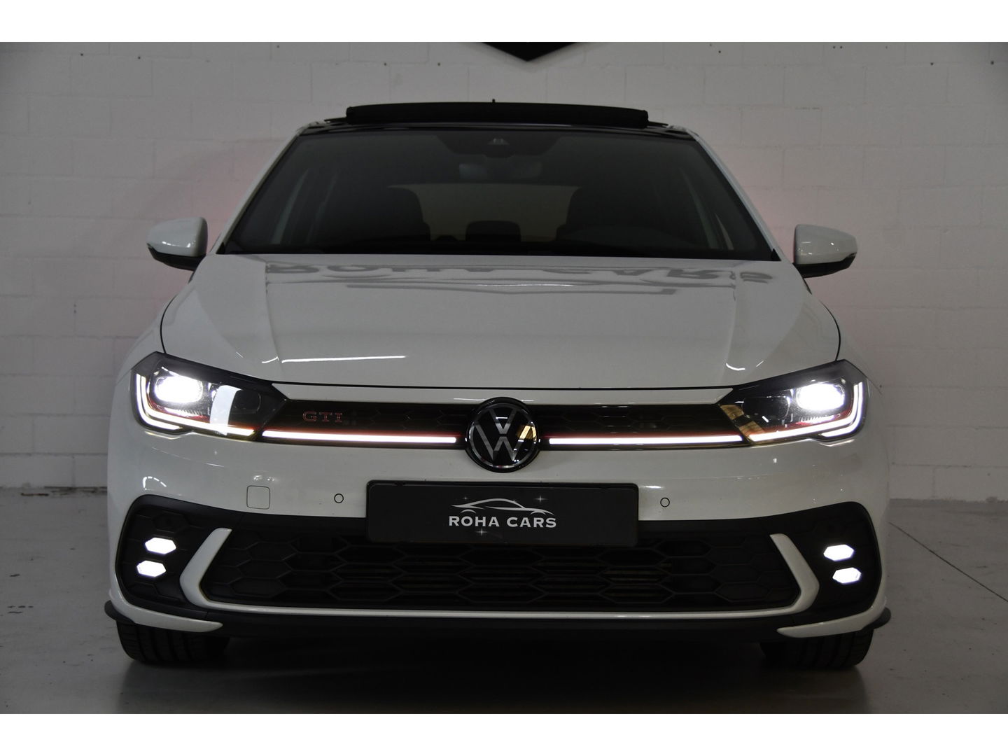 Volkswagen Polo 2.0 TSI GTI PANO IQ light Lane assist ACC