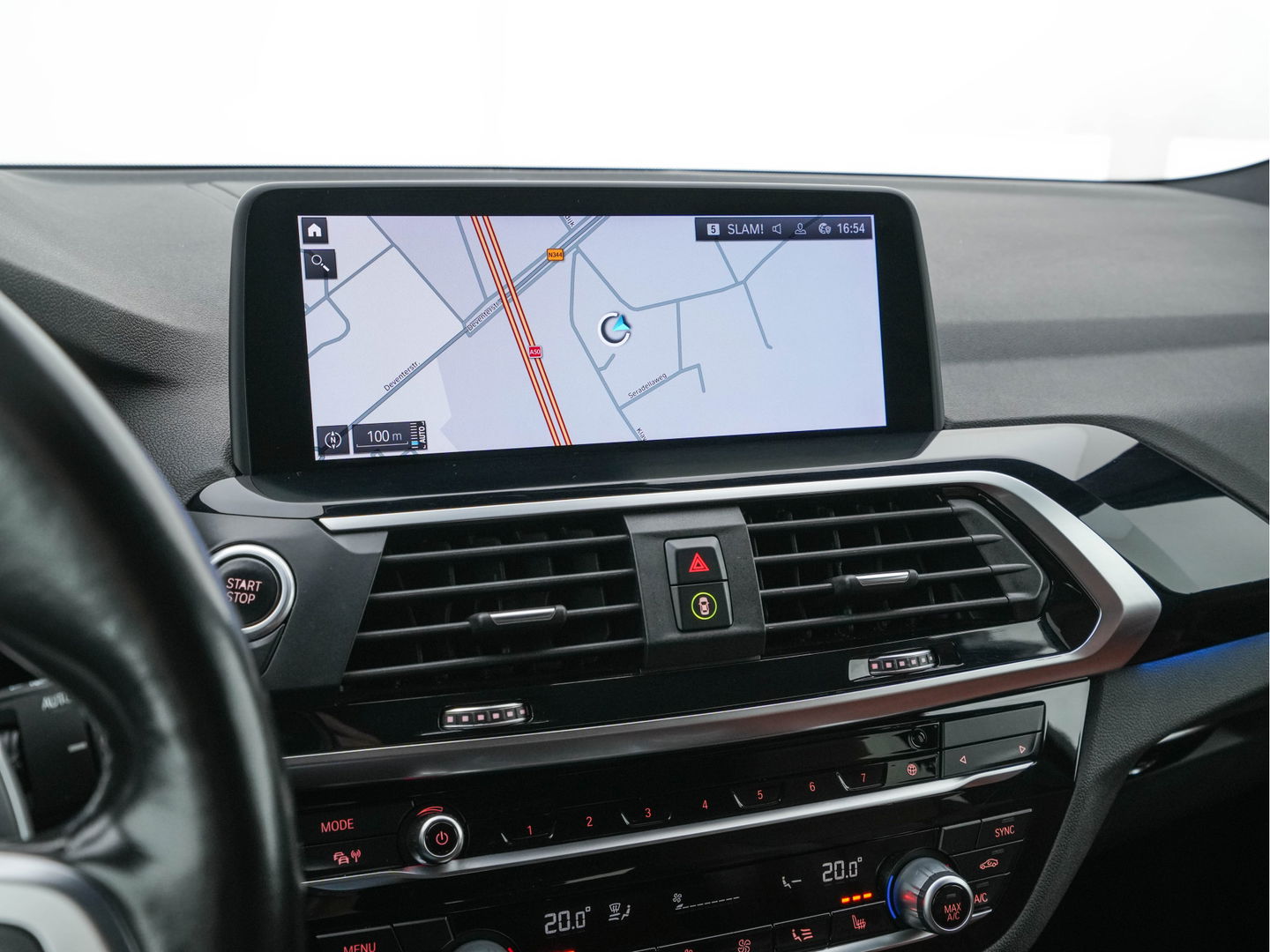 BMW X3 xDrive30e eDrive Edition M-Sportpack Plug-In (INCL-BTW) *LUXURY-LEATHER | FULL-LED | DIGI-COCKPIT | HIFI-SOUND | CARPLAY | DAB+ | HEATED-SPORTSEATS | AMBIENT-LIGHT | TOWBAR  | PRIVACY-GLASS | CARPLAY | SHIFT-PADDLES |  21''ALU*