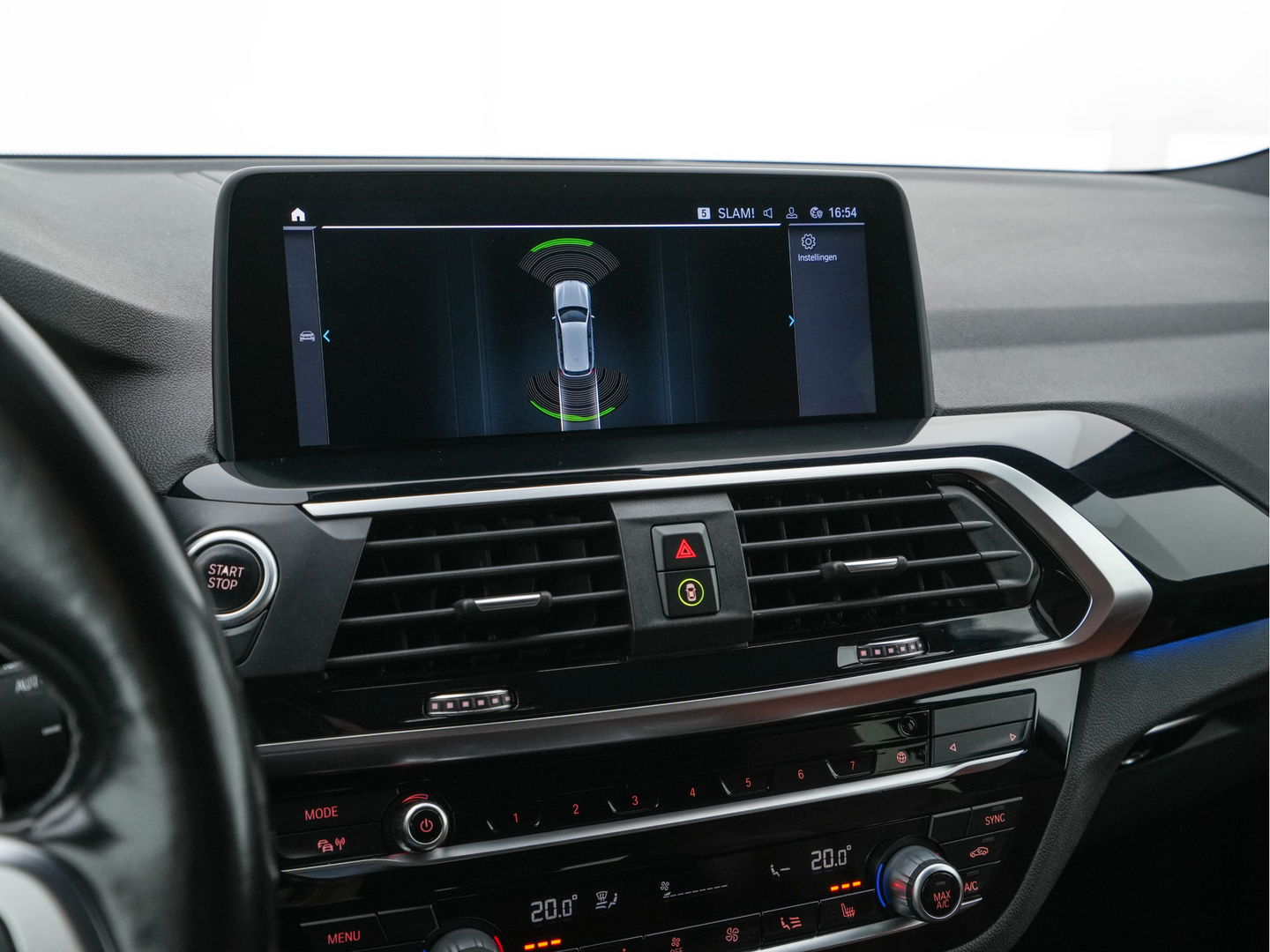 BMW X3 xDrive30e eDrive Edition M-Sportpack Plug-In (INCL-BTW) *LUXURY-LEATHER | FULL-LED | DIGI-COCKPIT | HIFI-SOUND | CARPLAY | DAB+ | HEATED-SPORTSEATS | AMBIENT-LIGHT | TOWBAR  | PRIVACY-GLASS | CARPLAY | SHIFT-PADDLES |  21''ALU*