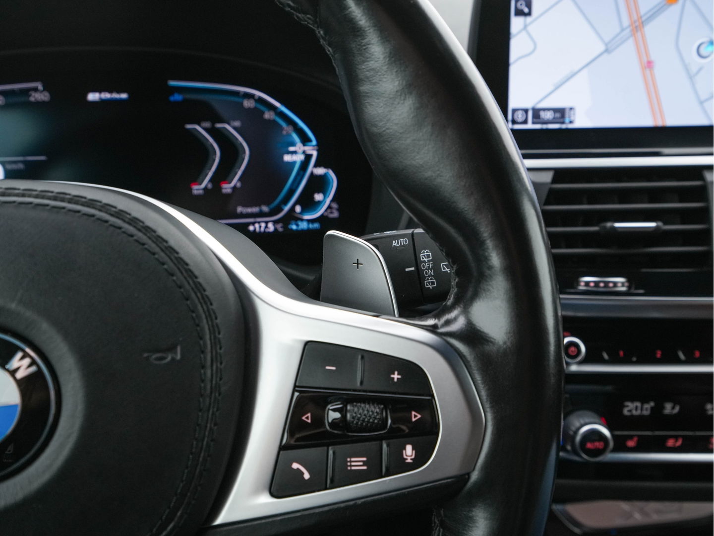 BMW X3 xDrive30e eDrive Edition M-Sportpack Plug-In (INCL-BTW) *LUXURY-LEATHER | FULL-LED | DIGI-COCKPIT | HIFI-SOUND | CARPLAY | DAB+ | HEATED-SPORTSEATS | AMBIENT-LIGHT | TOWBAR  | PRIVACY-GLASS | CARPLAY | SHIFT-PADDLES |  21''ALU*