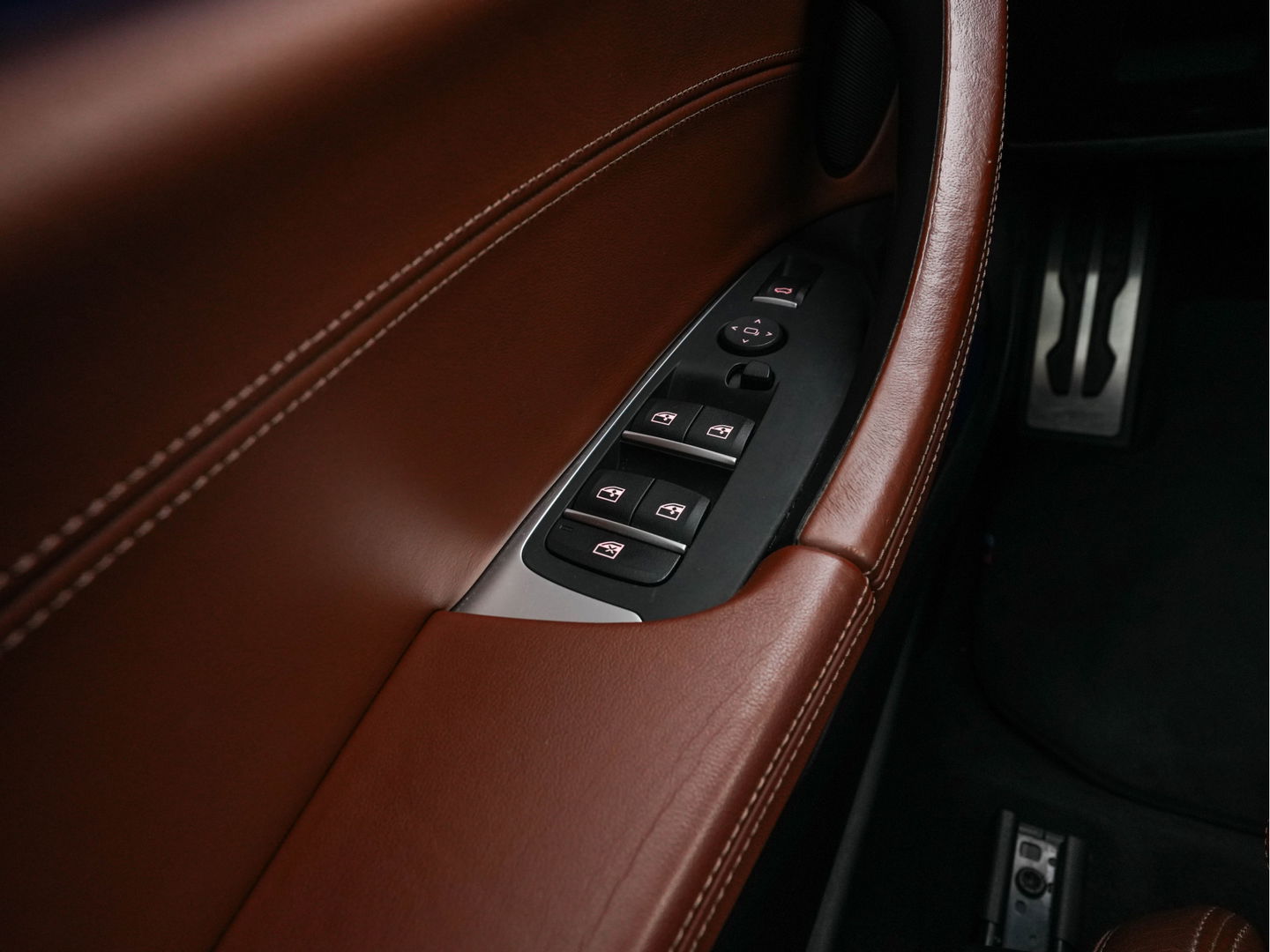 BMW X3 xDrive30e eDrive Edition M-Sportpack Plug-In (INCL-BTW) *LUXURY-LEATHER | FULL-LED | DIGI-COCKPIT | HIFI-SOUND | CARPLAY | DAB+ | HEATED-SPORTSEATS | AMBIENT-LIGHT | TOWBAR  | PRIVACY-GLASS | CARPLAY | SHIFT-PADDLES |  21''ALU*