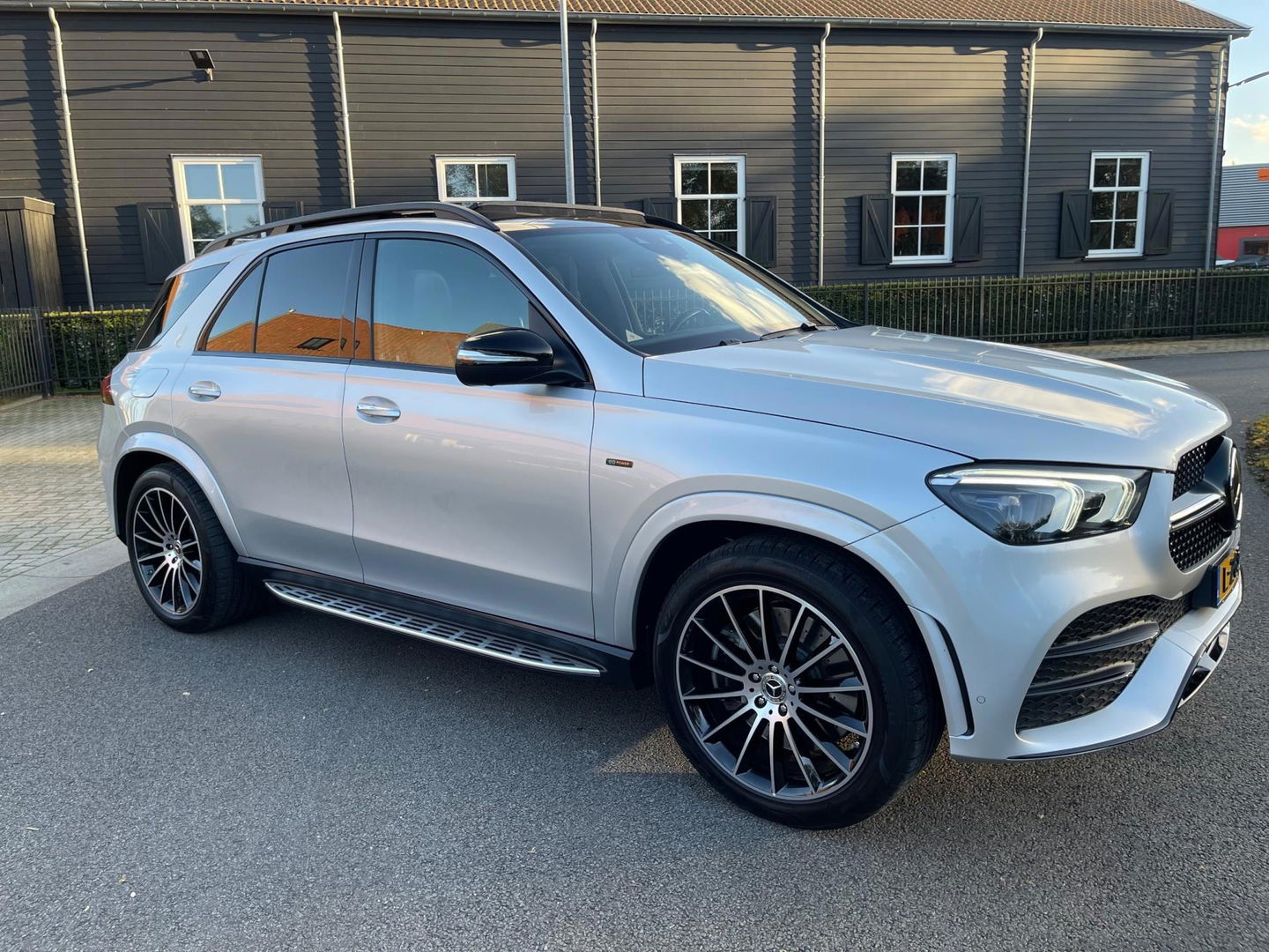 Mercedes-Benz GLE 350E 4-MATIC AMG Night-Pakket Burmester Panoramadak