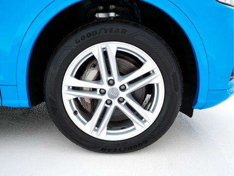 Audi Q5 Audi Q5 50 TFSI e S-Line Black-Edition Quattro Plug-In (INCL-BTW) *PANO | LEATHER-FABRIC | FULL-LED | DIGI-COCKPIT | NAVI-FULLMAP | HEATED-SPORTSEATS | KEYLESS | DAB+ | CAMERA | PRIVACY-GLASS | SHIFT-PADDLES | ECC | AMBIENT-LIGHT | PDC | CRUISE .