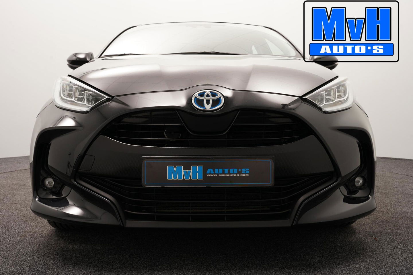 Toyota Yaris 1.5 Hybrid Business Plus|CAMERA|LED|CARPLAY|ACC