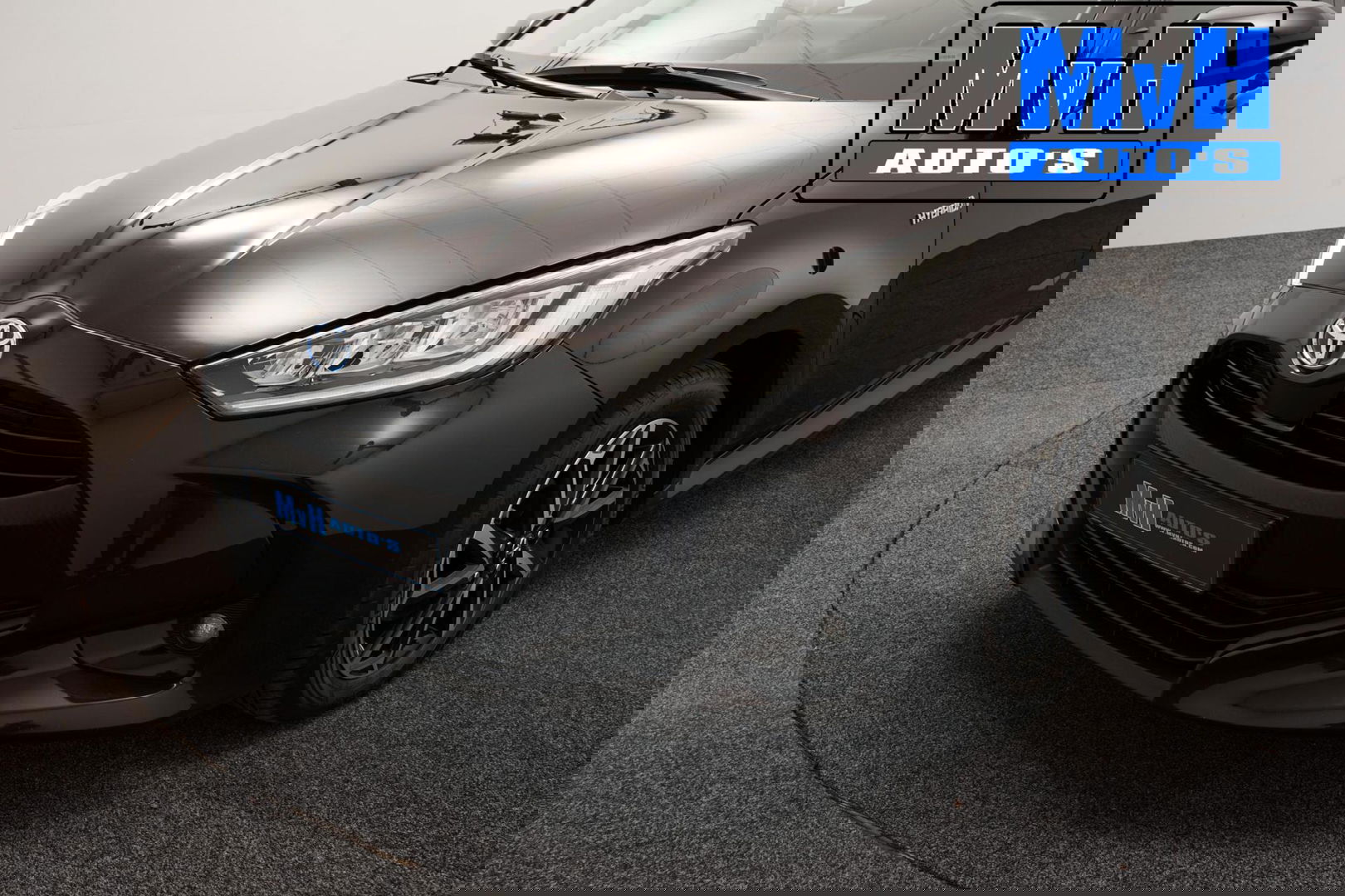 Toyota Yaris 1.5 Hybrid Business Plus|CAMERA|LED|CARPLAY|ACC