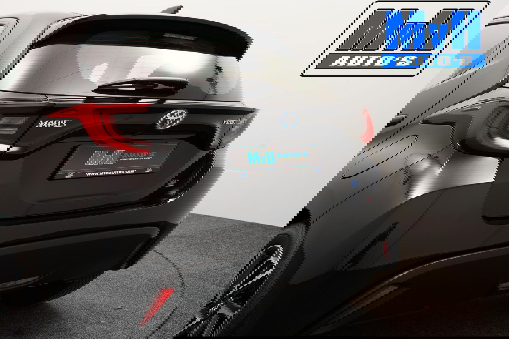 Toyota Yaris 1.5 Hybrid Business Plus|CAMERA|LED|CARPLAY|ACC