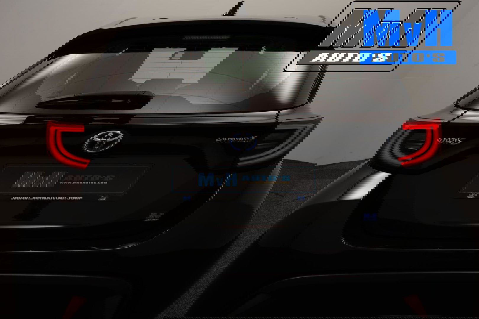 Toyota Yaris 1.5 Hybrid Business Plus|CAMERA|LED|CARPLAY|ACC