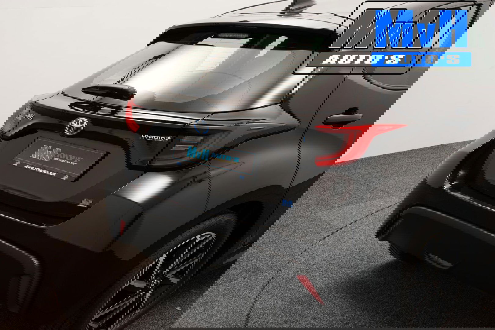 Toyota Yaris 1.5 Hybrid Business Plus|CAMERA|LED|CARPLAY|ACC