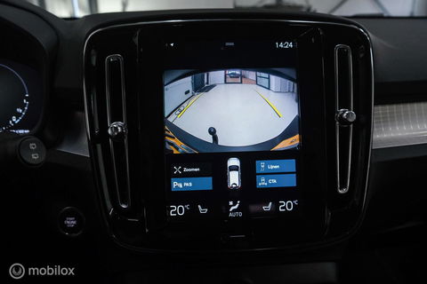 Volvo XC40 1.5 T4 Recharge Inscription Expression | Trekhaak | Camera | Stoel + stuurwielverwarming | btw auto | 1e eigenaar | rijklaarprij