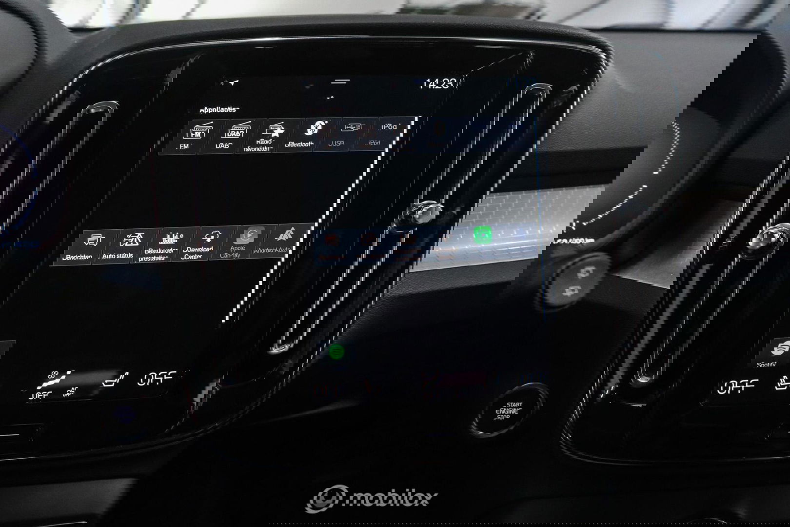 Volvo XC40 1.5 T4 Recharge Inscription Expression | Trekhaak | Camera | Stoel + stuurwielverwarming | btw auto | 1e eigenaar | rijklaarprij