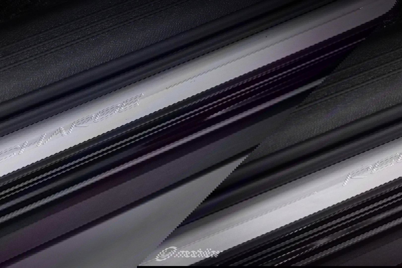 Volvo XC40 1.5 T4 Recharge Inscription Expression | Trekhaak | Camera | Stoel + stuurwielverwarming | btw auto | 1e eigenaar | rijklaarprij