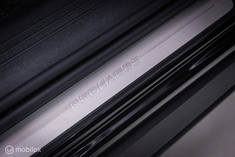 Volvo XC40 1.5 T4 Recharge Inscription Expression | Trekhaak | Camera | Stoel + stuurwielverwarming | btw auto | 1e eigenaar | rijklaarprij