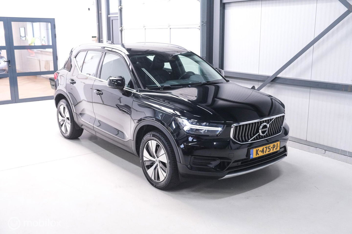 Volvo XC40 1.5 T4 Recharge Inscription Expression | Trekhaak | Camera | Stoel + stuurwielverwarming | btw auto | 1e eigenaar | rijklaarprij