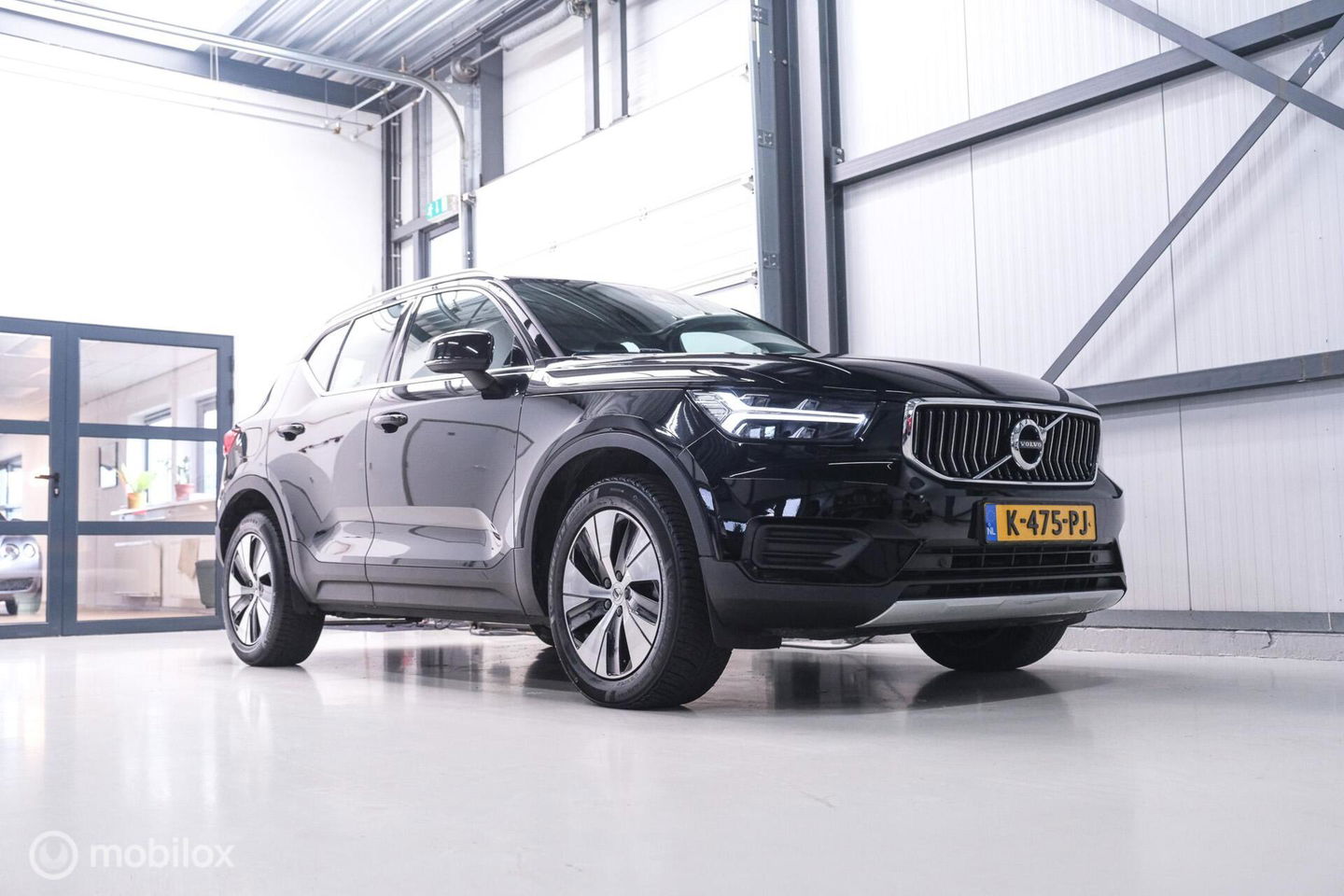 Volvo XC40 1.5 T4 Recharge Inscription Expression | Trekhaak | Camera | Stoel + stuurwielverwarming | btw auto | 1e eigenaar | rijklaarprij