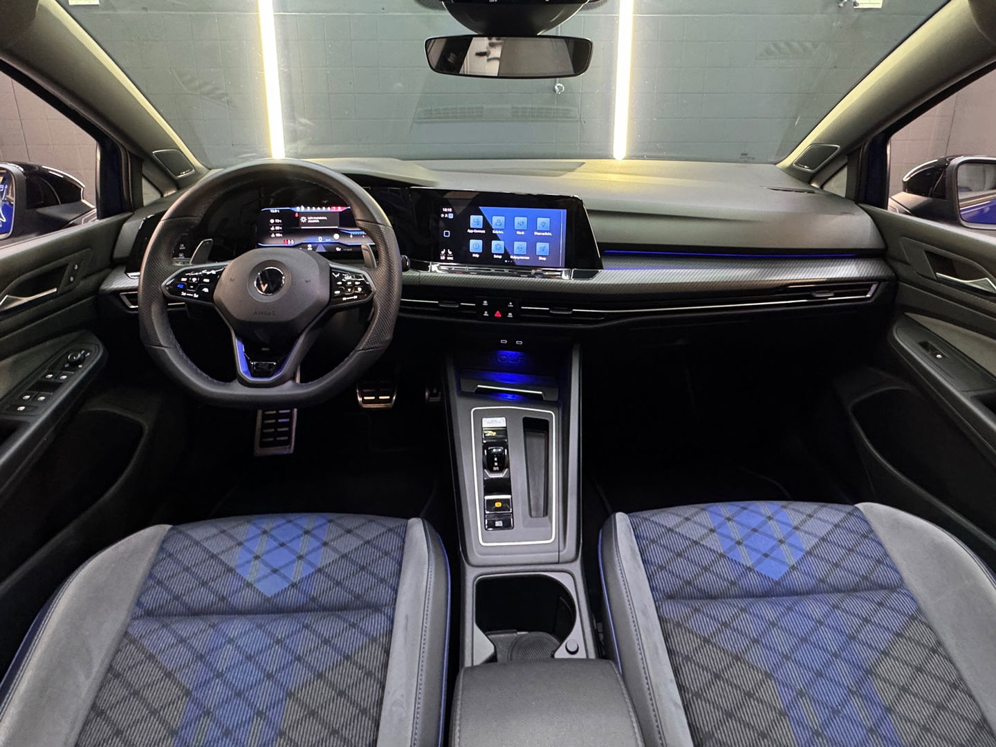 Volkswagen Golf 2.0 TSI R 4M Performance Pano|H/K|Akrapovic