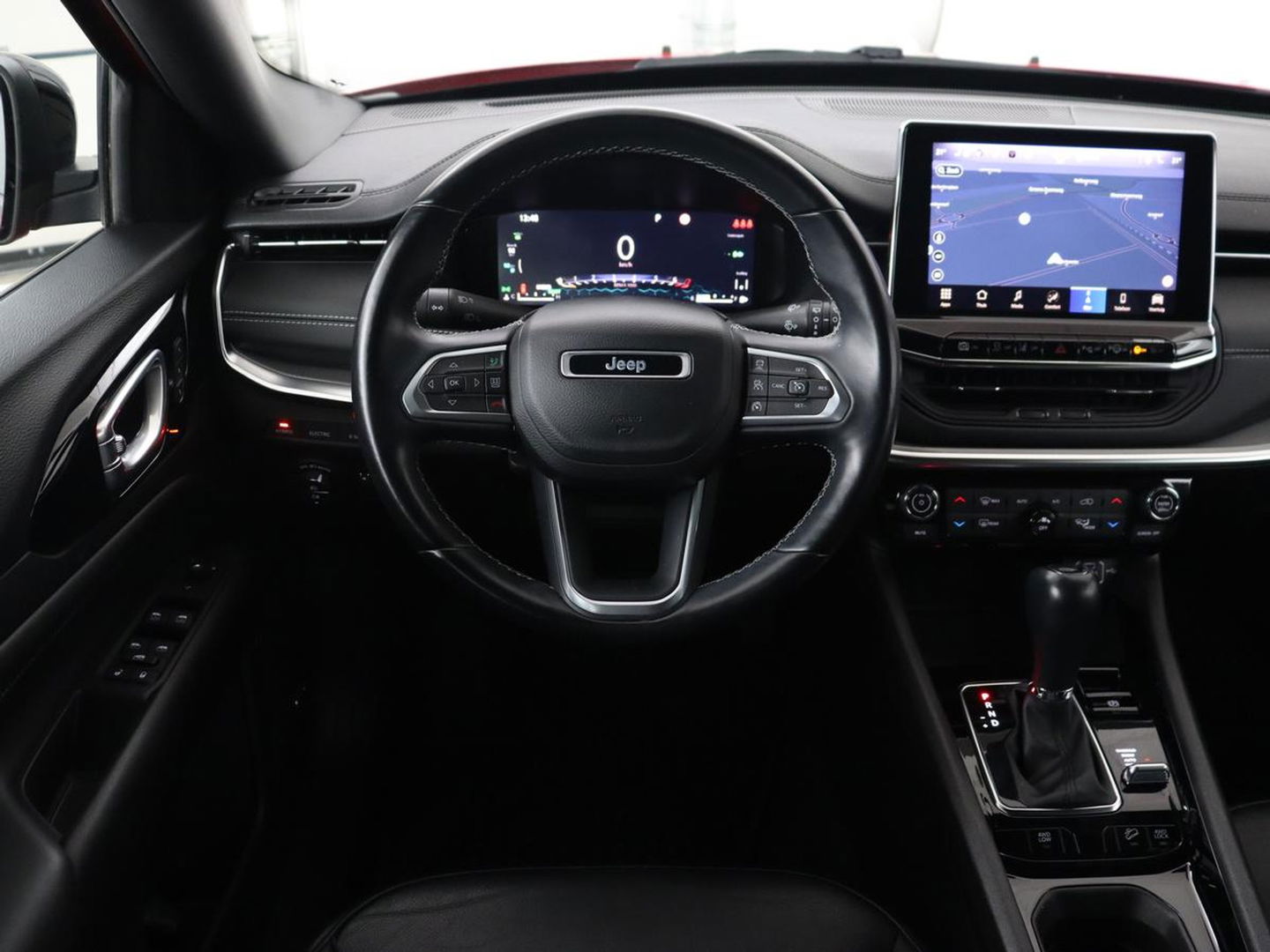 Jeep Compass 4xe 240 Plug-in Hybrid Electric S | Panoramadak | Trekhaak | 360 Camera | Leder | Stoelverwarming | Alpine Sound | Carplay | Stuurverwarming | Adaptive cruise | Navigatie | PHEV