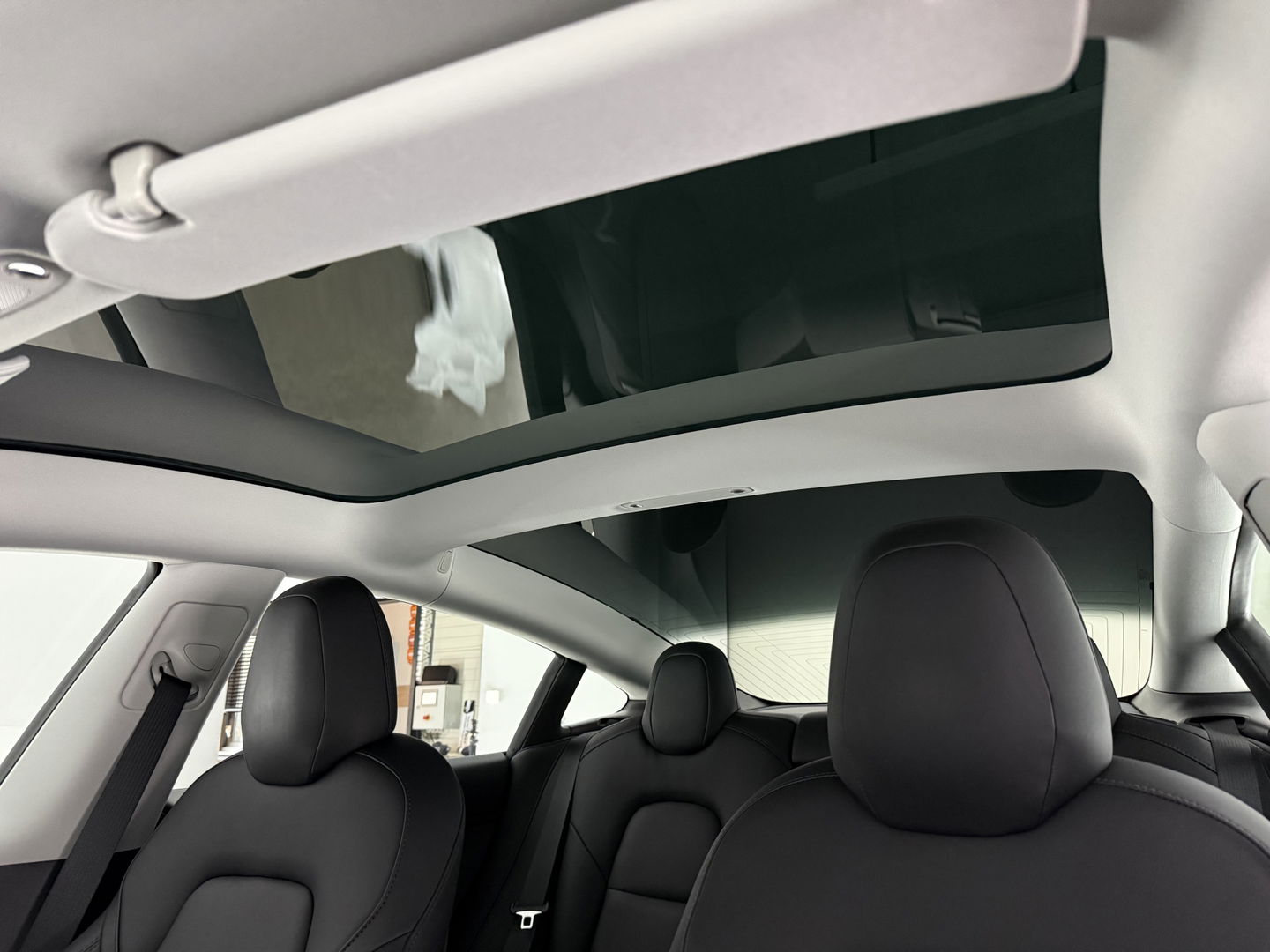 Tesla Model 3 Standard RWD Plus 238PK 60 kWh | Pano | Memory | Virtual | Adaptive Cruise | Keyless | Camera | Leder | NAP