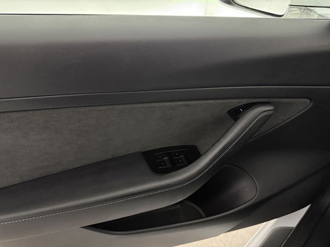 Tesla Model 3 Standard RWD Plus 238PK 60 kWh | Pano | Memory | Virtual | Adaptive Cruise | Keyless | Camera | Leder | NAP