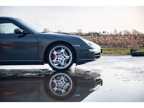 Porsche 911 997 3.8 Carrera 4S | YOUNGTIMER | CRUISE | LOBSTER VELGEN | PDC