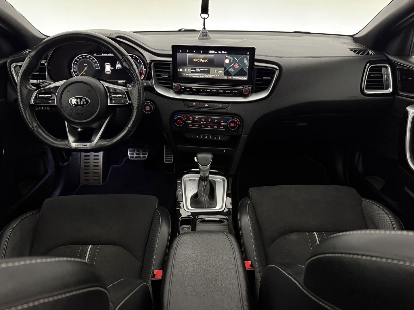 Kia ProCeed 1.4 T-GDI GT-PlusLine | Pano | Memory | JBL Audio | Virtual | Camera | Carplay | Stoel/Stuur verwarmd | NAP