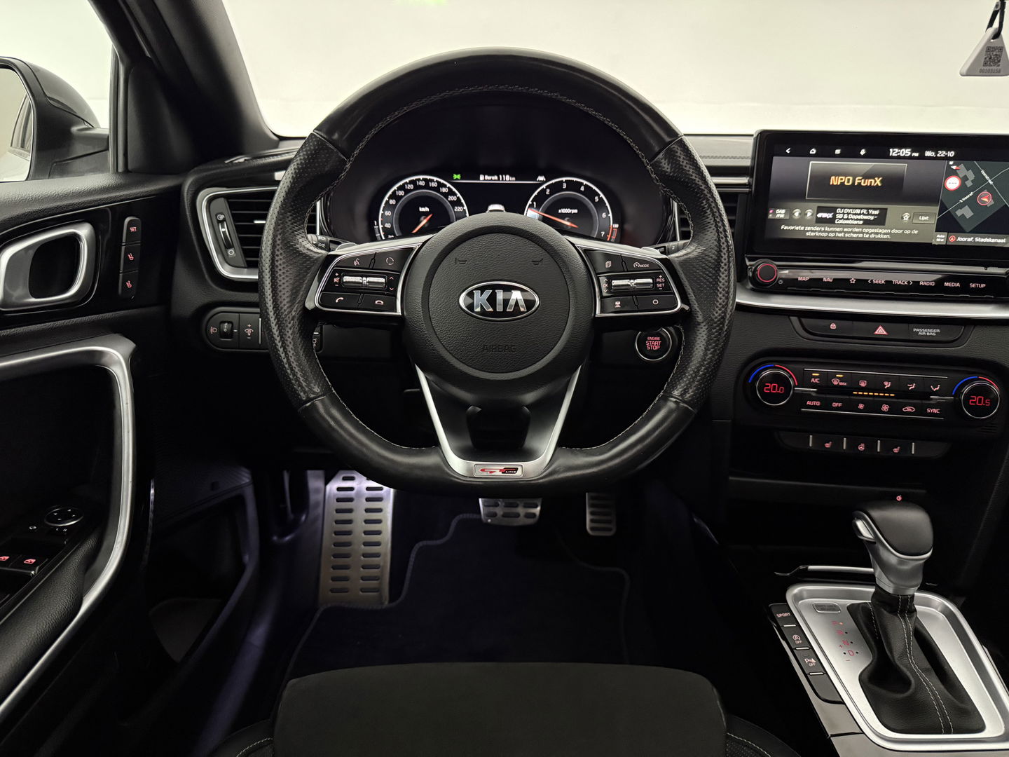 Kia ProCeed 1.4 T-GDI GT-PlusLine | Pano | Memory | JBL Audio | Virtual | Camera | Carplay | Stoel/Stuur verwarmd | NAP