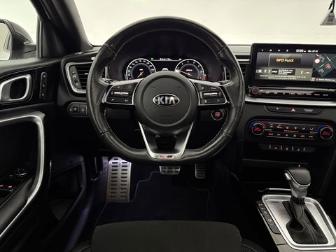 Kia ProCeed 1.4 T-GDI GT-PlusLine | Pano | Memory | JBL Audio | Virtual | Camera | Carplay | Stoel/Stuur verwarmd | NAP
