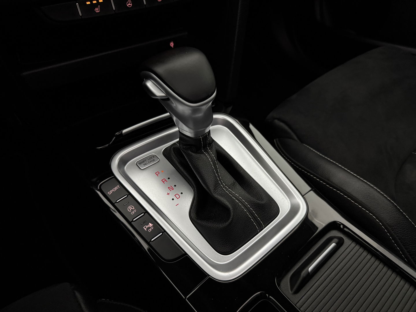 Kia ProCeed 1.4 T-GDI GT-PlusLine | Pano | Memory | JBL Audio | Virtual | Camera | Carplay | Stoel/Stuur verwarmd | NAP