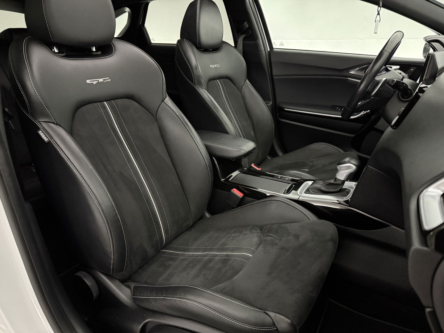 Kia ProCeed 1.4 T-GDI GT-PlusLine | Pano | Memory | JBL Audio | Virtual | Camera | Carplay | Stoel/Stuur verwarmd | NAP