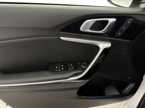 Kia ProCeed 1.4 T-GDI GT-PlusLine | Pano | Memory | JBL Audio | Virtual | Camera | Carplay | Stoel/Stuur verwarmd | NAP