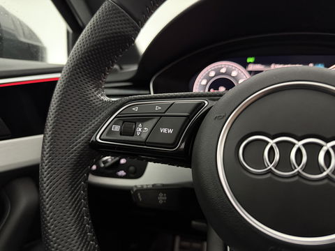 Audi A4 35 TFSI 150PK S-line | Pano | Virtual | Sfeerverl. | Carplay | Trekh. | Keyless | NAP