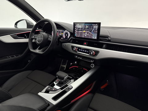 Audi A4 35 TFSI 150PK S-line | Pano | Virtual | Sfeerverl. | Carplay | Trekh. | Keyless | NAP