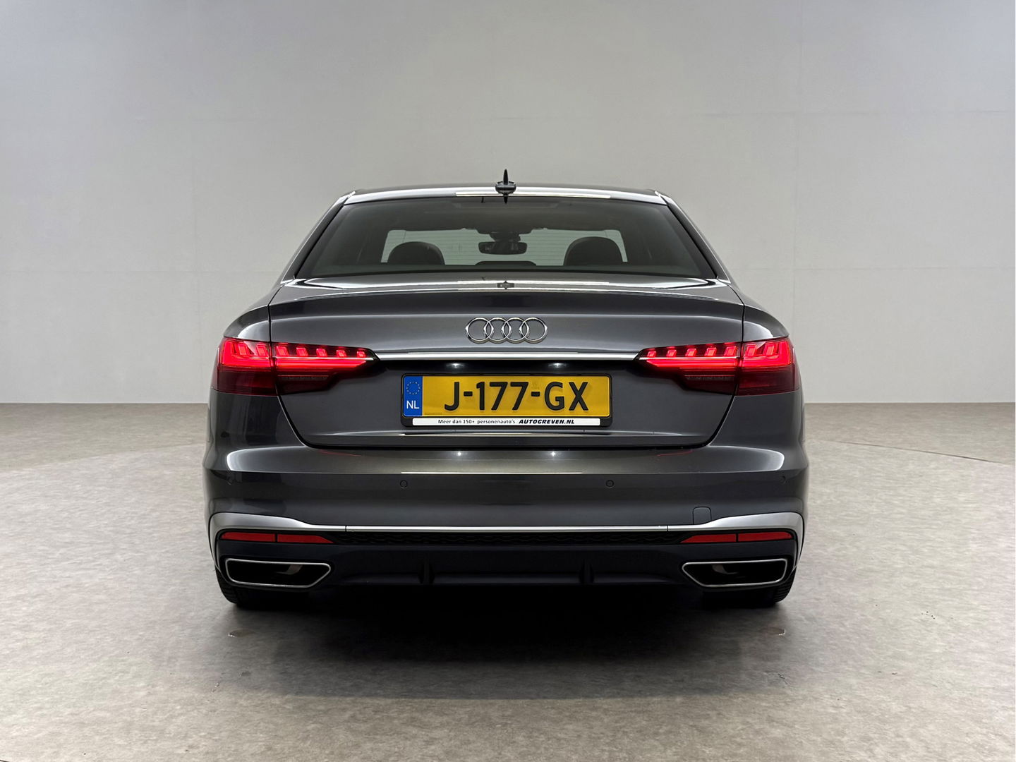 Audi A4 35 TFSI 150PK S-line | Pano | Virtual | Sfeerverl. | Carplay | Trekh. | Keyless | NAP