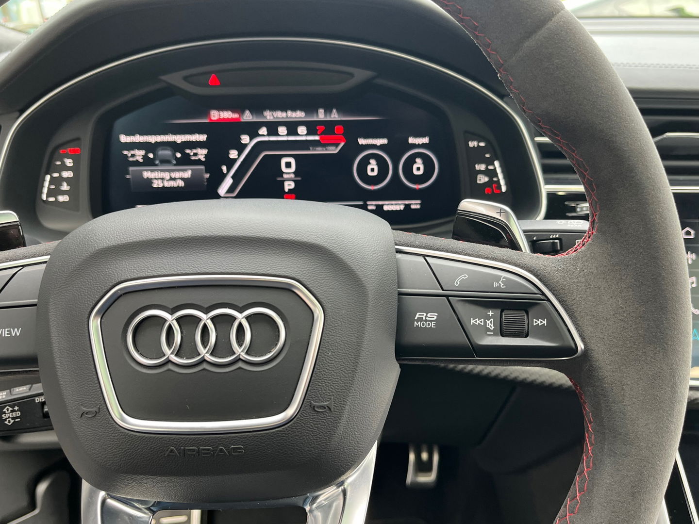 Audi RSQ8 4.0 TFSI Quattro|ABT|Pano|Keramisch|B&O|Carbon|Massage|Head-Up|Memory|Camera|Schaalstoelen|Leder|Keyless|Luchtvering