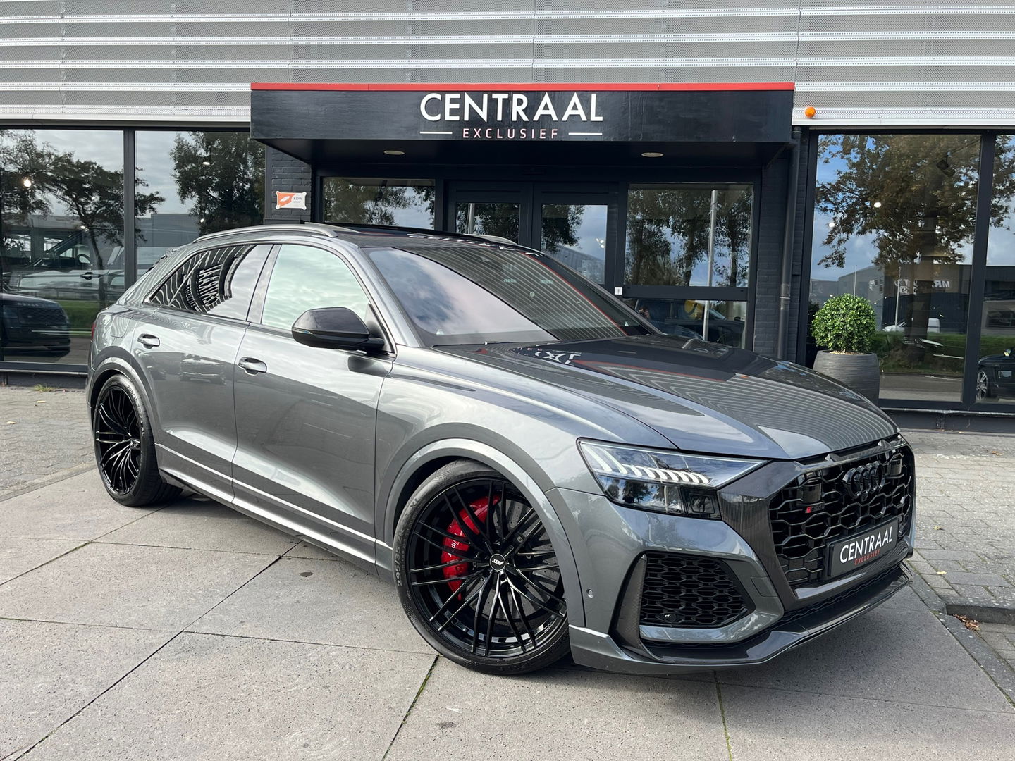 Audi RSQ8 4.0 TFSI Quattro|ABT|Pano|Keramisch|B&O|Carbon|Massage|Head-Up|Memory|Camera|Schaalstoelen|Leder|Keyless|Luchtvering