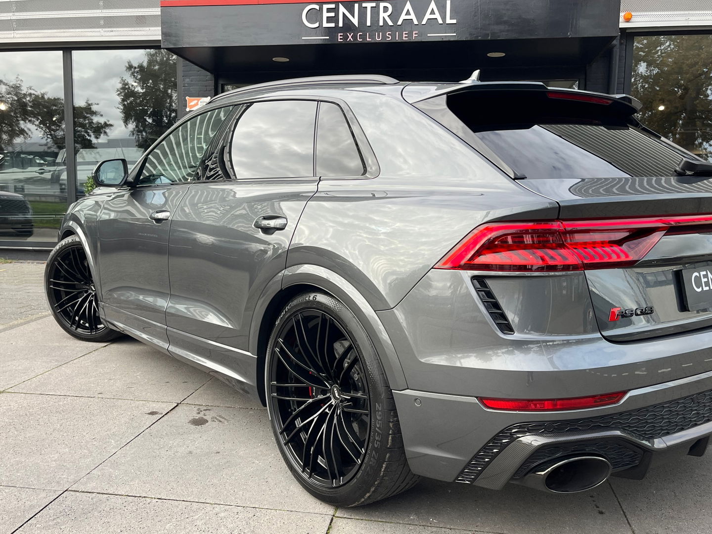 Audi RSQ8 4.0 TFSI Quattro|ABT|Pano|Keramisch|B&O|Carbon|Massage|Head-Up|Memory|Camera|Schaalstoelen|Leder|Keyless|Luchtvering