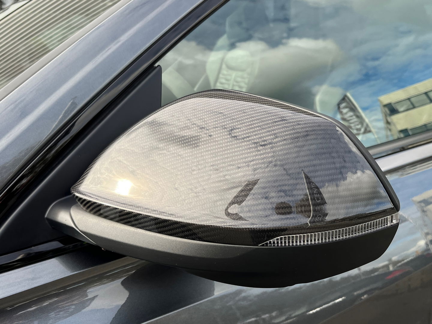 Audi RSQ8 4.0 TFSI Quattro|ABT|Pano|Keramisch|B&O|Carbon|Massage|Head-Up|Memory|Camera|Schaalstoelen|Leder|Keyless|Luchtvering