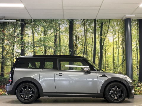 MINI Clubman 1.6 Cooper 3+1 Business Line | Origineel Nederlands | Cruise Control | Parkeersensoren Achter | 16" Lichtmetaal | Airconditioning | Centrale Deurvergrendeling |