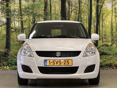 Suzuki Swift 1.2 Bandit EASSS | Origineel Nederlands! | Cruise Control | Airconditioning | Stoelverwarming | 16" Lichtmetaal | Bluetooth | Navigatie |