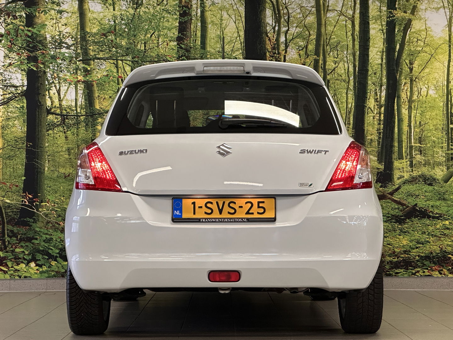 Suzuki Swift 1.2 Bandit EASSS | Origineel Nederlands! | Cruise Control | Airconditioning | Stoelverwarming | 16" Lichtmetaal | Bluetooth | Navigatie |