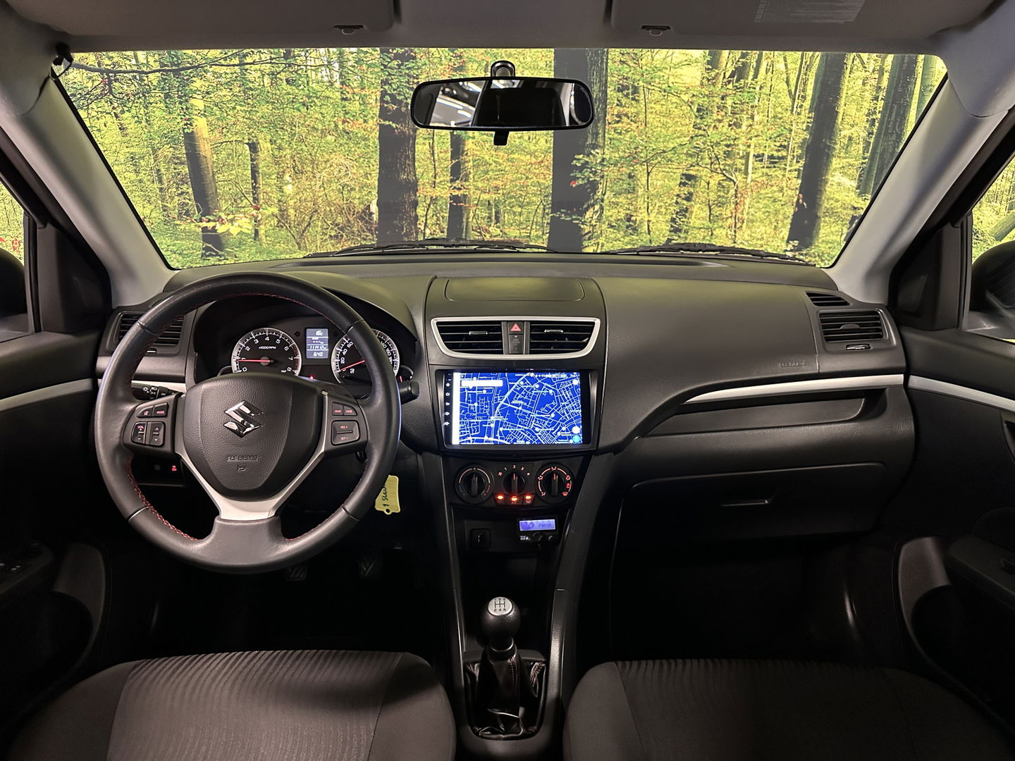 Suzuki Swift 1.2 Bandit EASSS | Origineel Nederlands! | Cruise Control | Airconditioning | Stoelverwarming | 16" Lichtmetaal | Bluetooth | Navigatie |