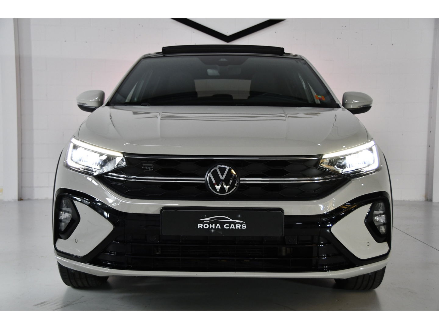 Volkswagen Taigo 1.0 TSI R-Line Business Pano/Aut/Side-assist