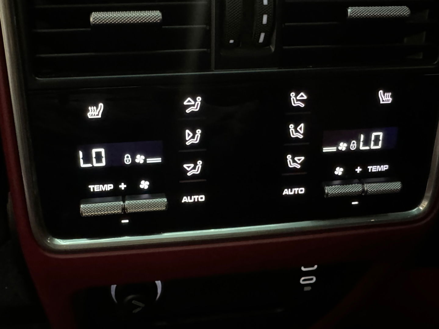 Porsche Cayenne Coupé 3.0 E-Hybrid Pano|Sportdesign|BOSE|VOL