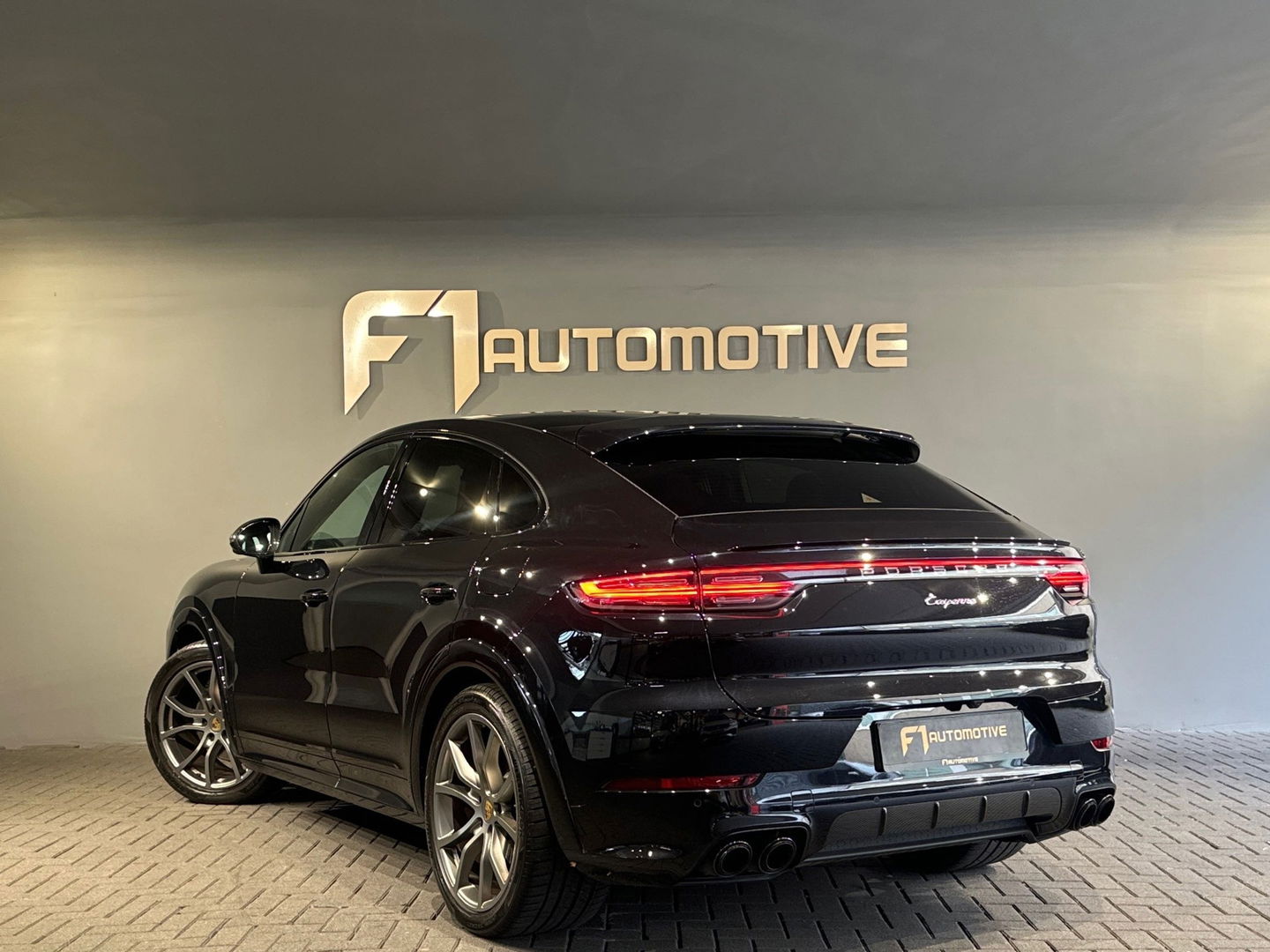 Porsche Cayenne Coupé 3.0 E-Hybrid Pano|Sportdesign|BOSE|VOL